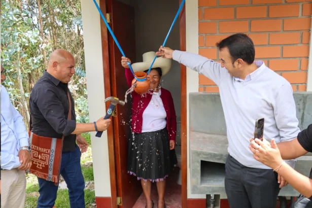 Agua potable en porconcillo bajo